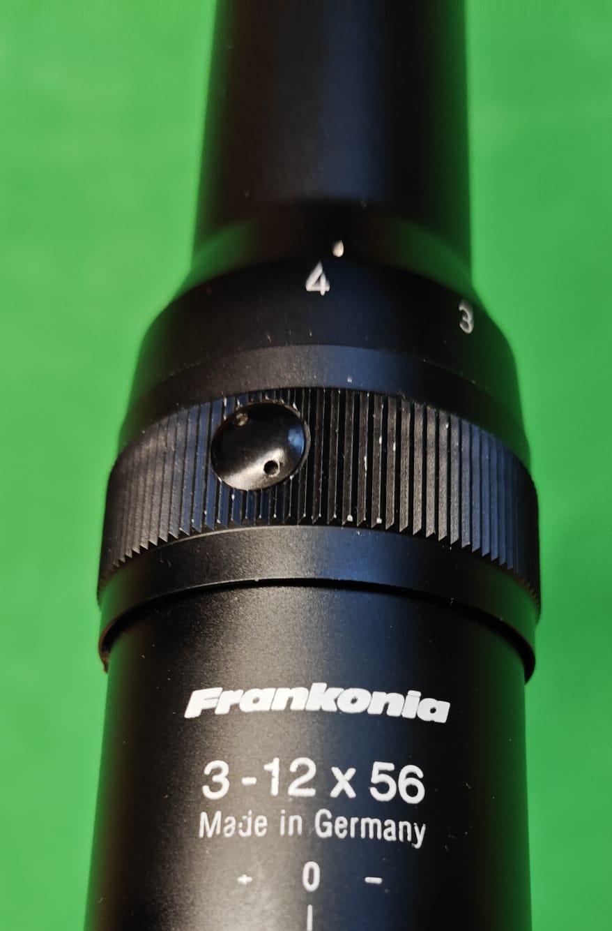 Bockbüchsflinte mit Zielfernrohr