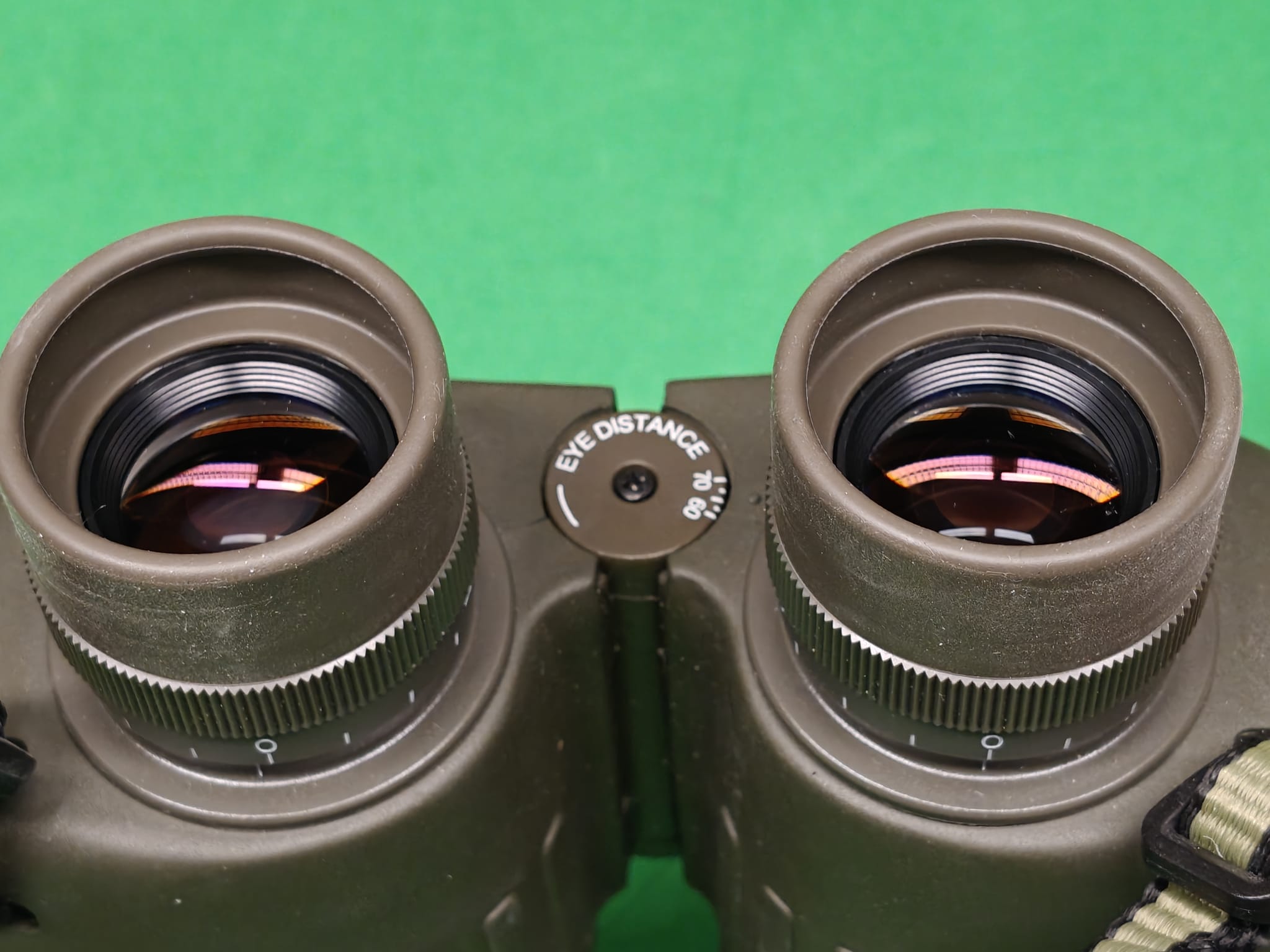 8x56 Fernglas in OVP