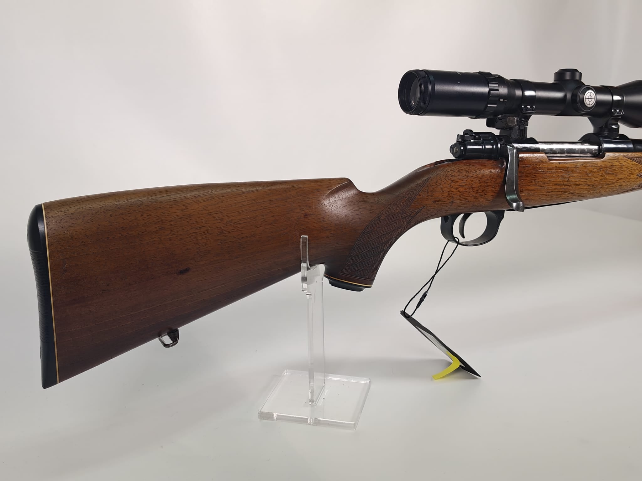 CZ Repetierbüchse .243Win inkl. 2-8x42