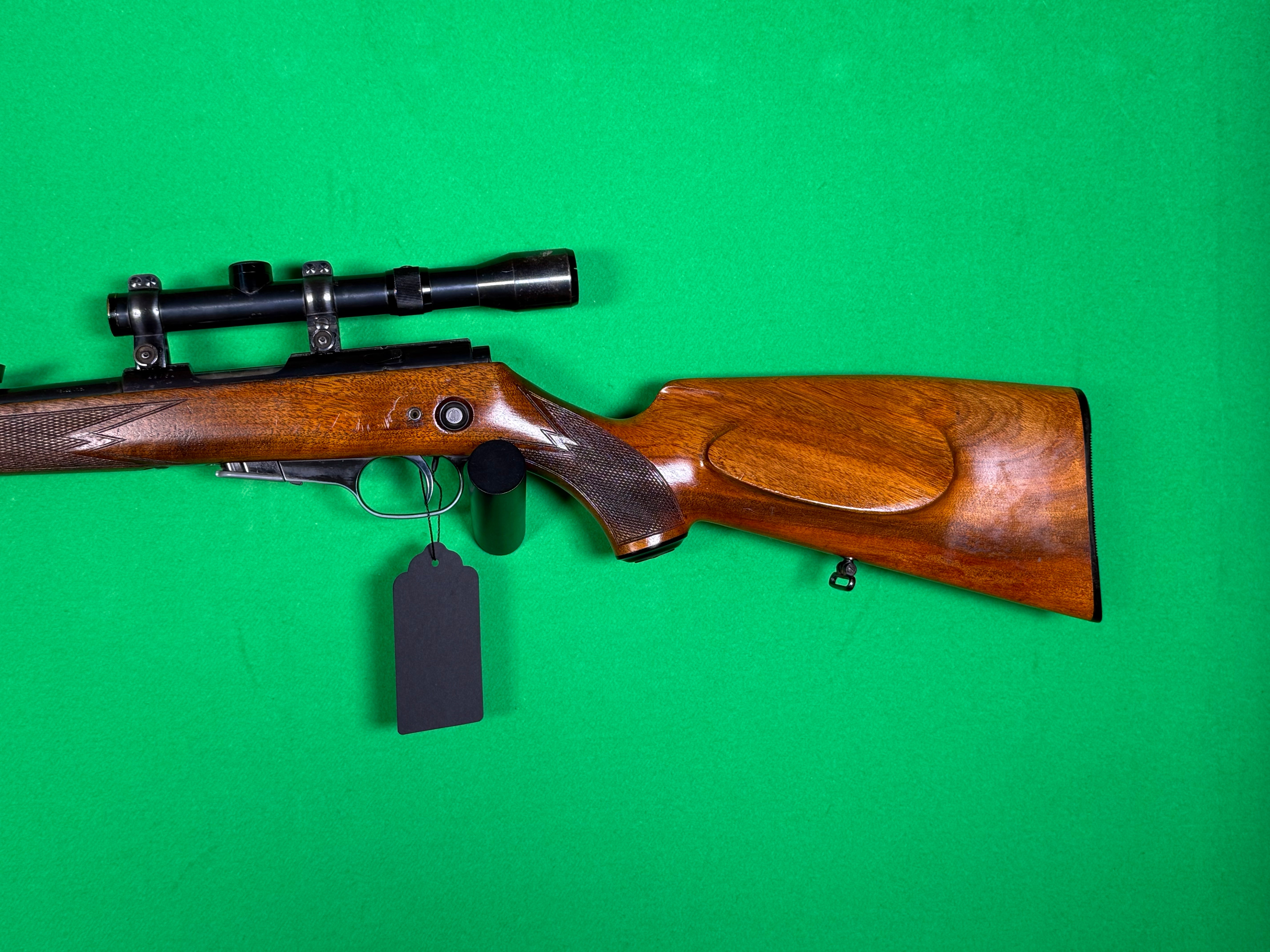 Kleinkaliber-Repetierbüchse .22lr mit ZF