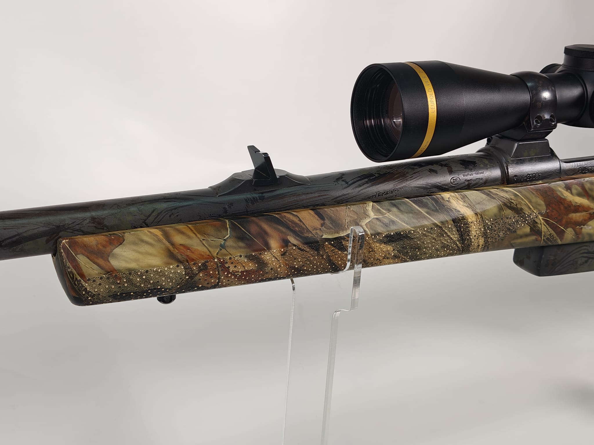 Steyr Mod. 98 .375Ruger mit Wechsellauf, Leupold 2-12x42 und Aimpoint 7000L 2x