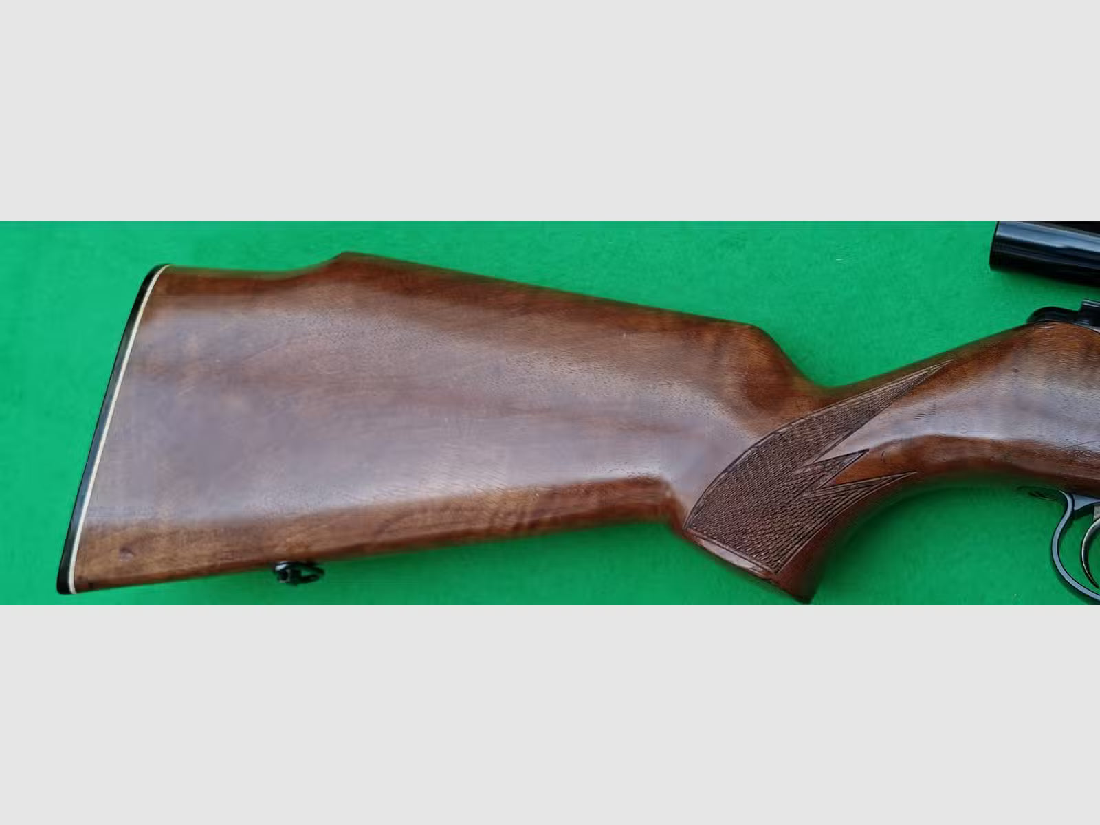 Kleinkaliber-Repetierer .22lfb
