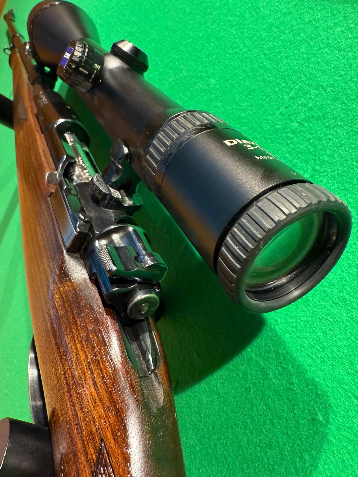 Alljagd-Modell .300 in 8x68S mit Zeiss 3-12x56