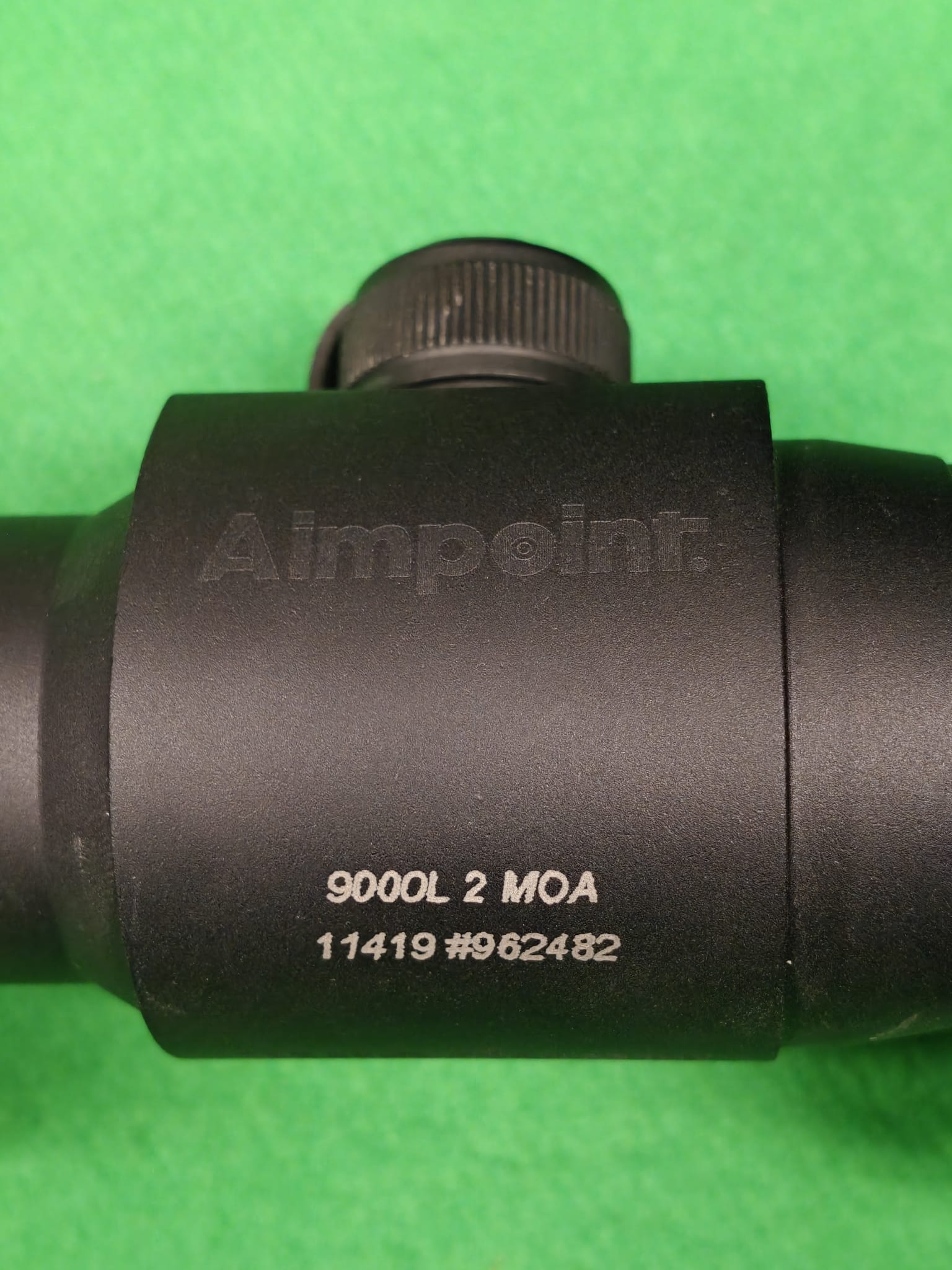 9000L Rotpunktvisier mit 2 MOA