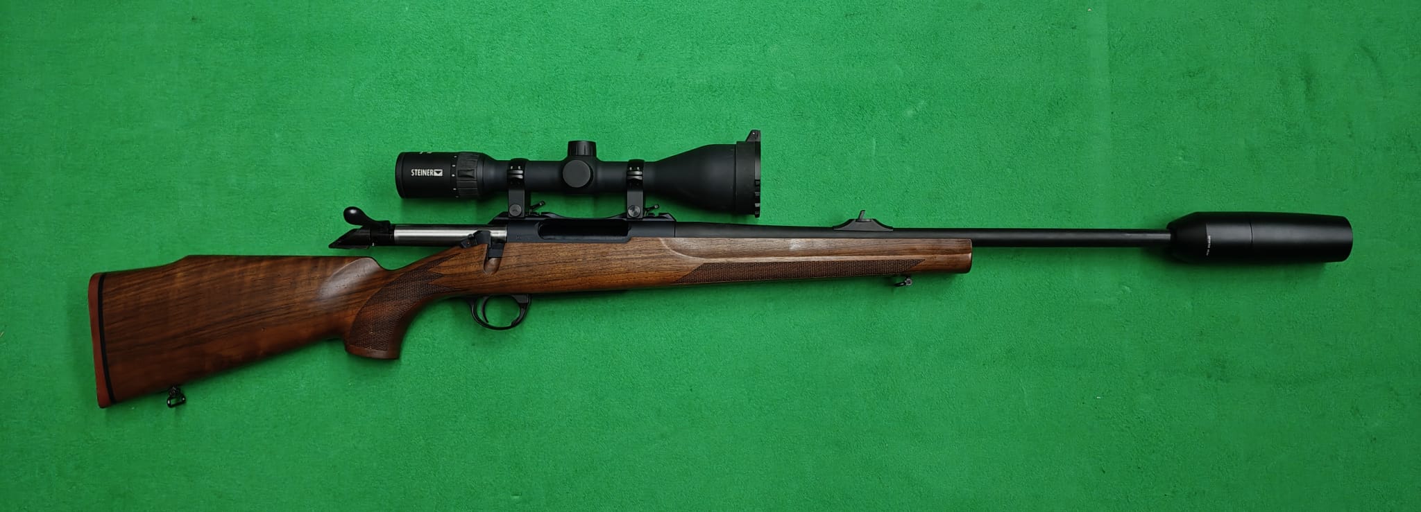 Saphire inkl. Steiner Zielfernrohr & Schalldämpfer