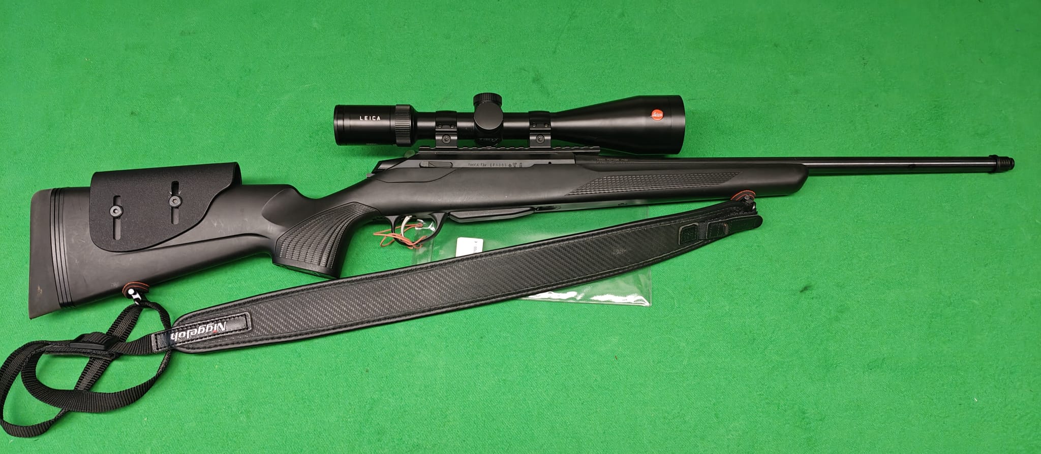Tikka T3x lite kurz LINKS inkl. Leica Amplus 6 2,5-15x56i
