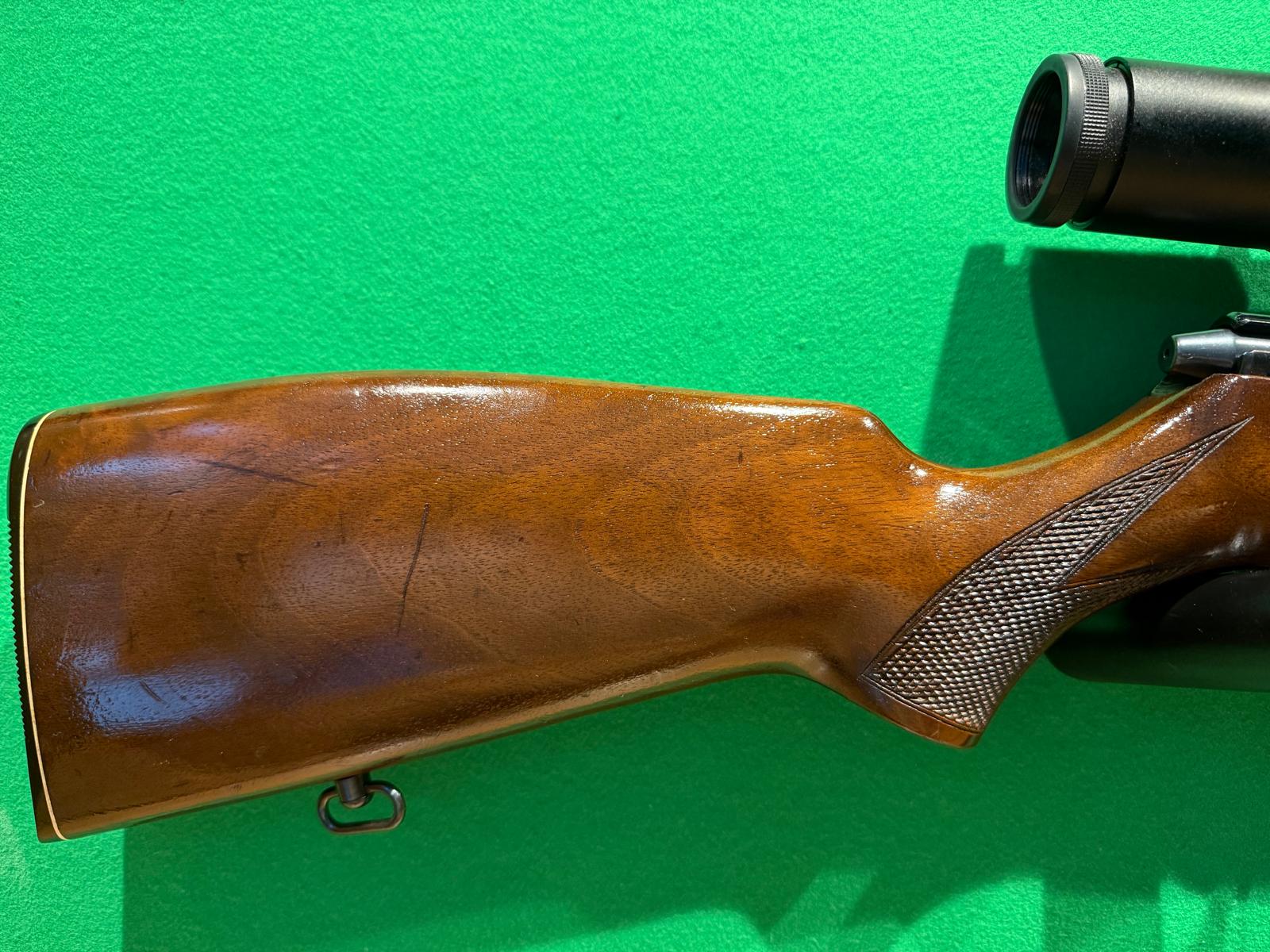 Kleinkaliber-Repetierer in .22lr mit 3-9x42