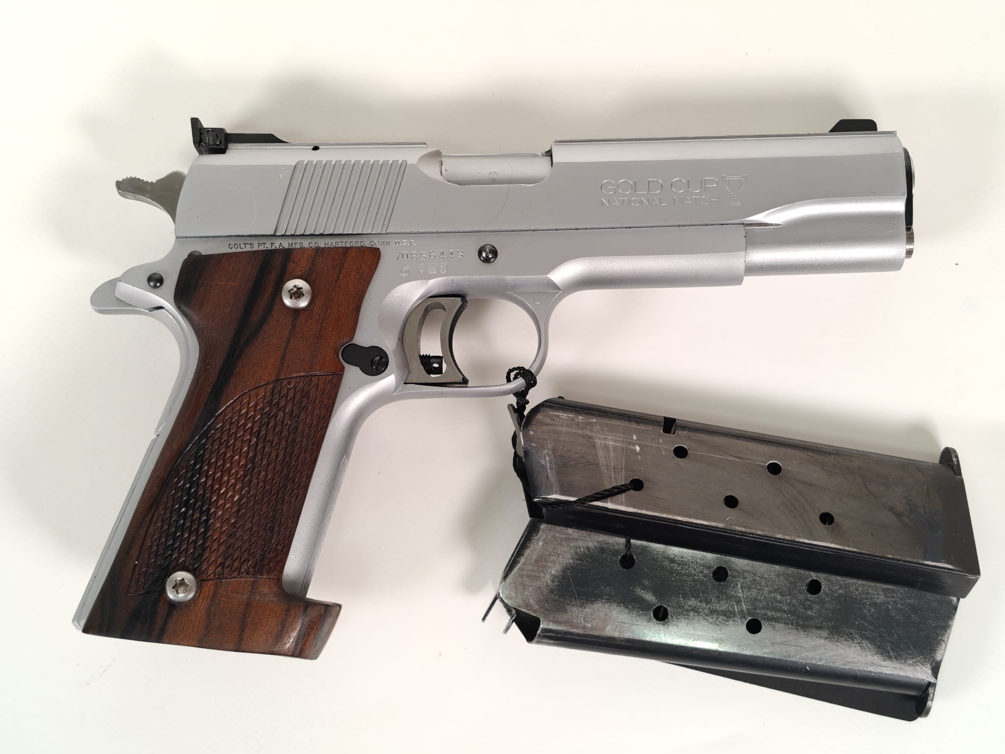 Colt Mod. Gold Cup .45ACP + Ersatzmagazin