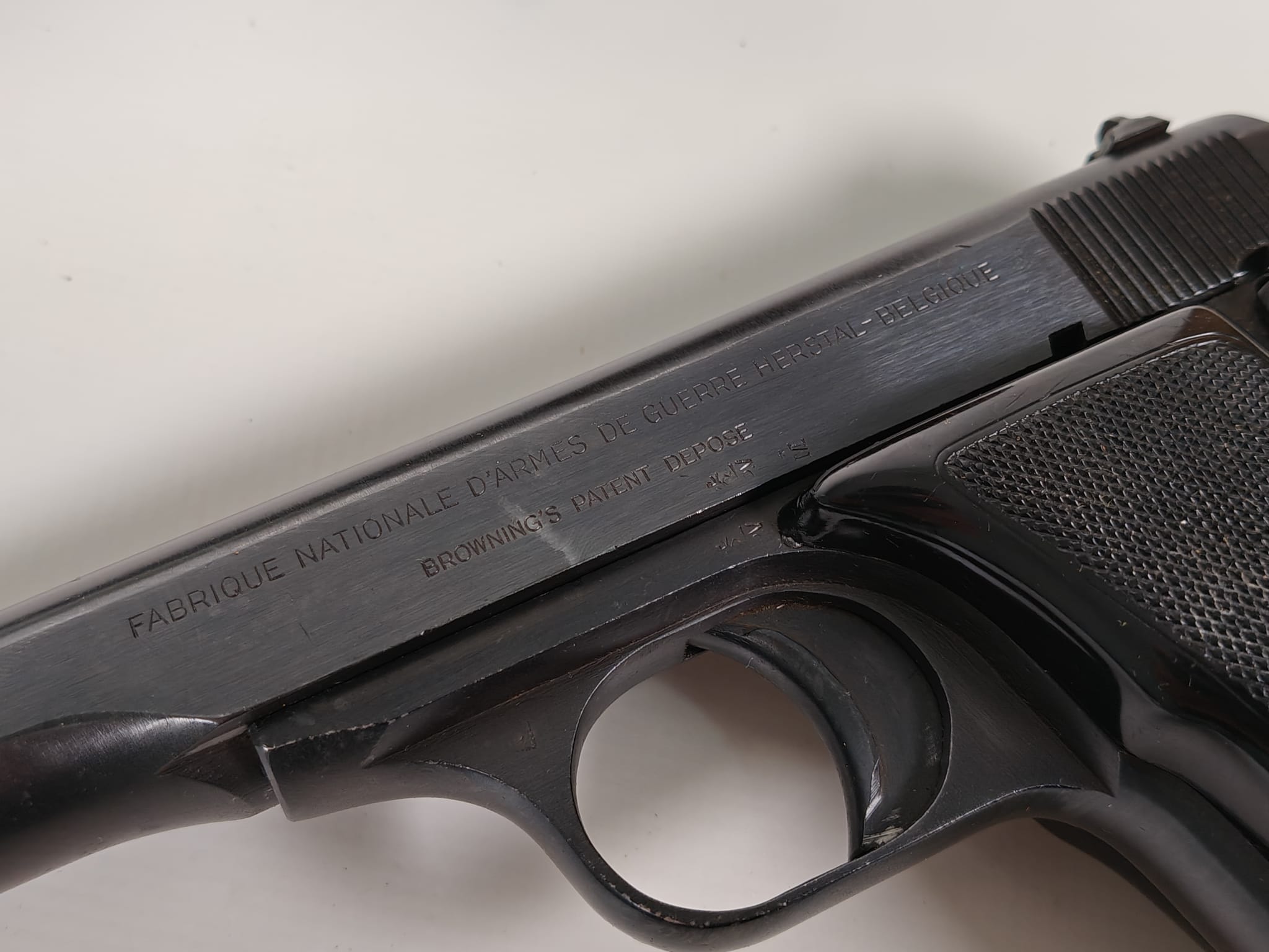FN Pistole 7,65mm Browning inkl. Holster + Ersatzmagazin