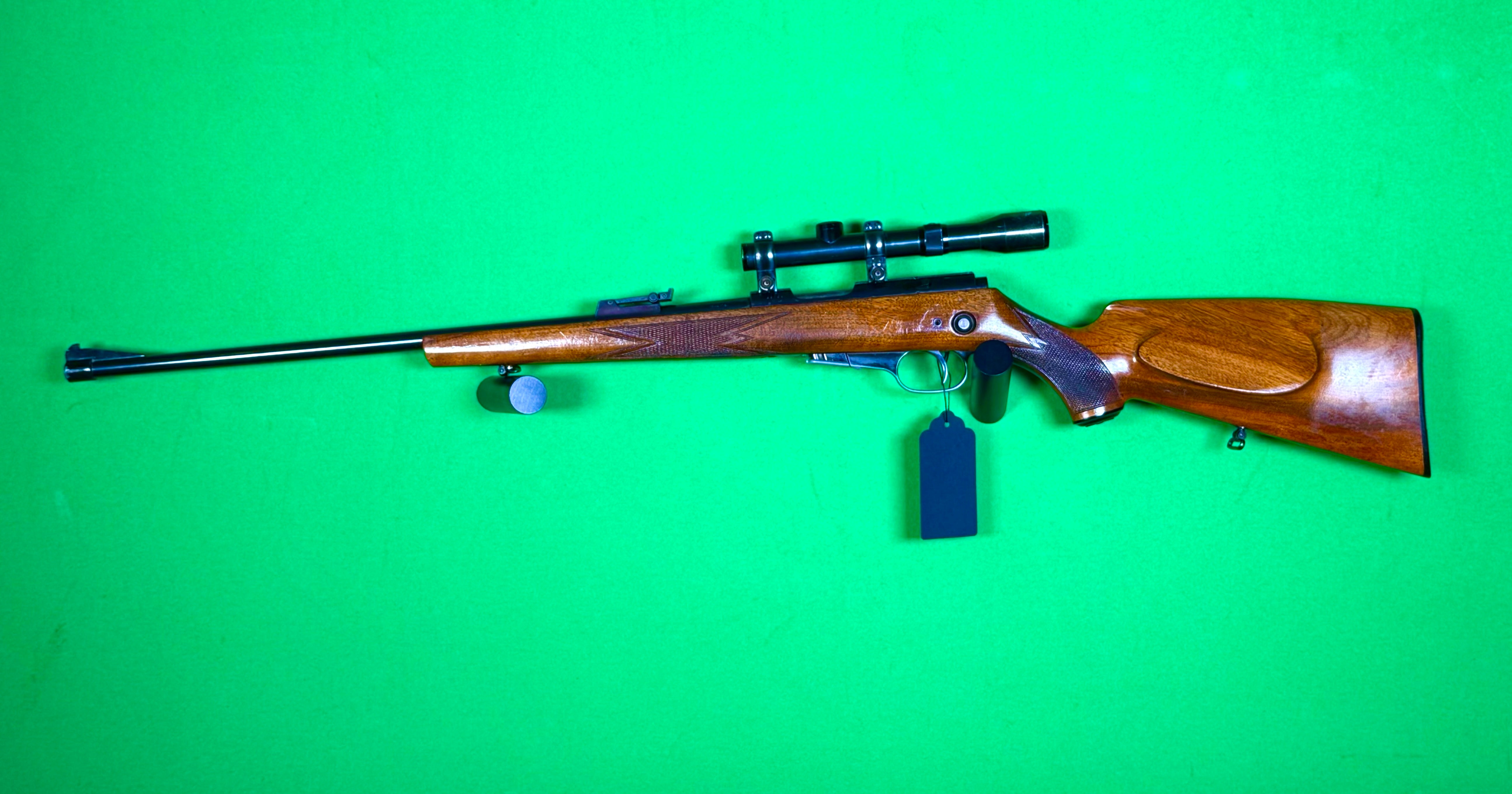 Kleinkaliber-Repetierbüchse .22lr mit ZF