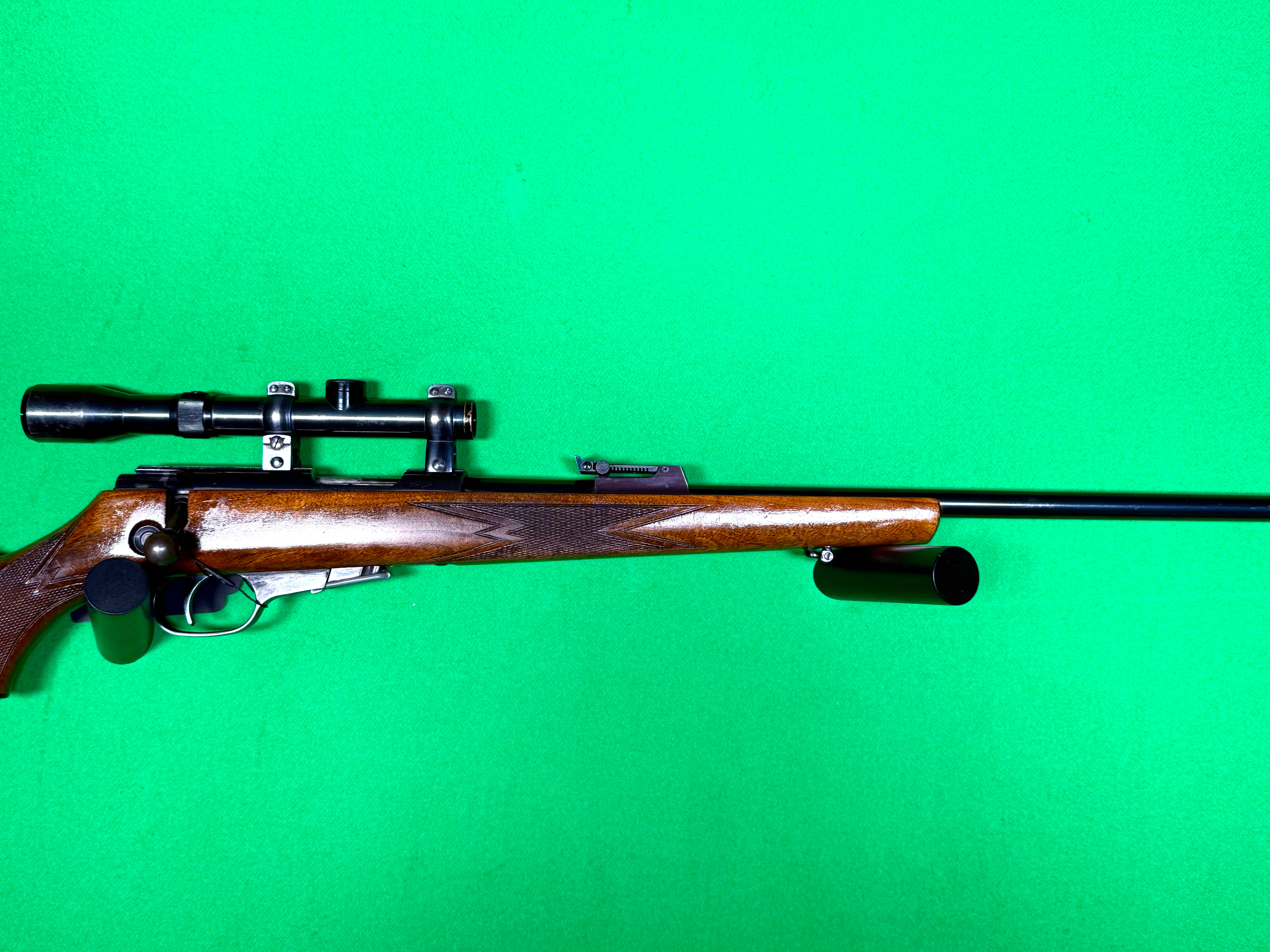 Kleinkaliber-Repetierbüchse .22lr mit ZF