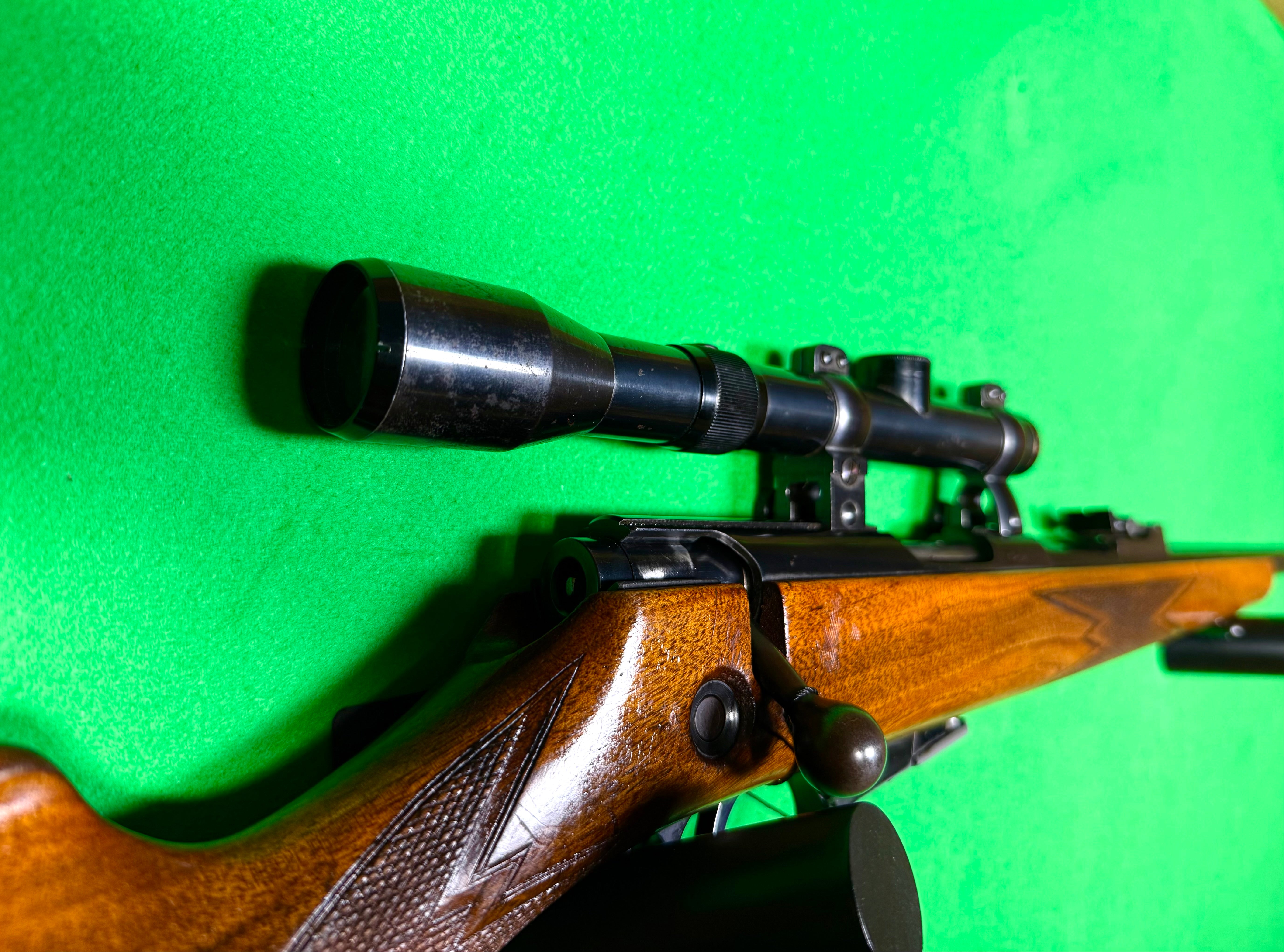 Kleinkaliber-Repetierbüchse .22lr mit ZF