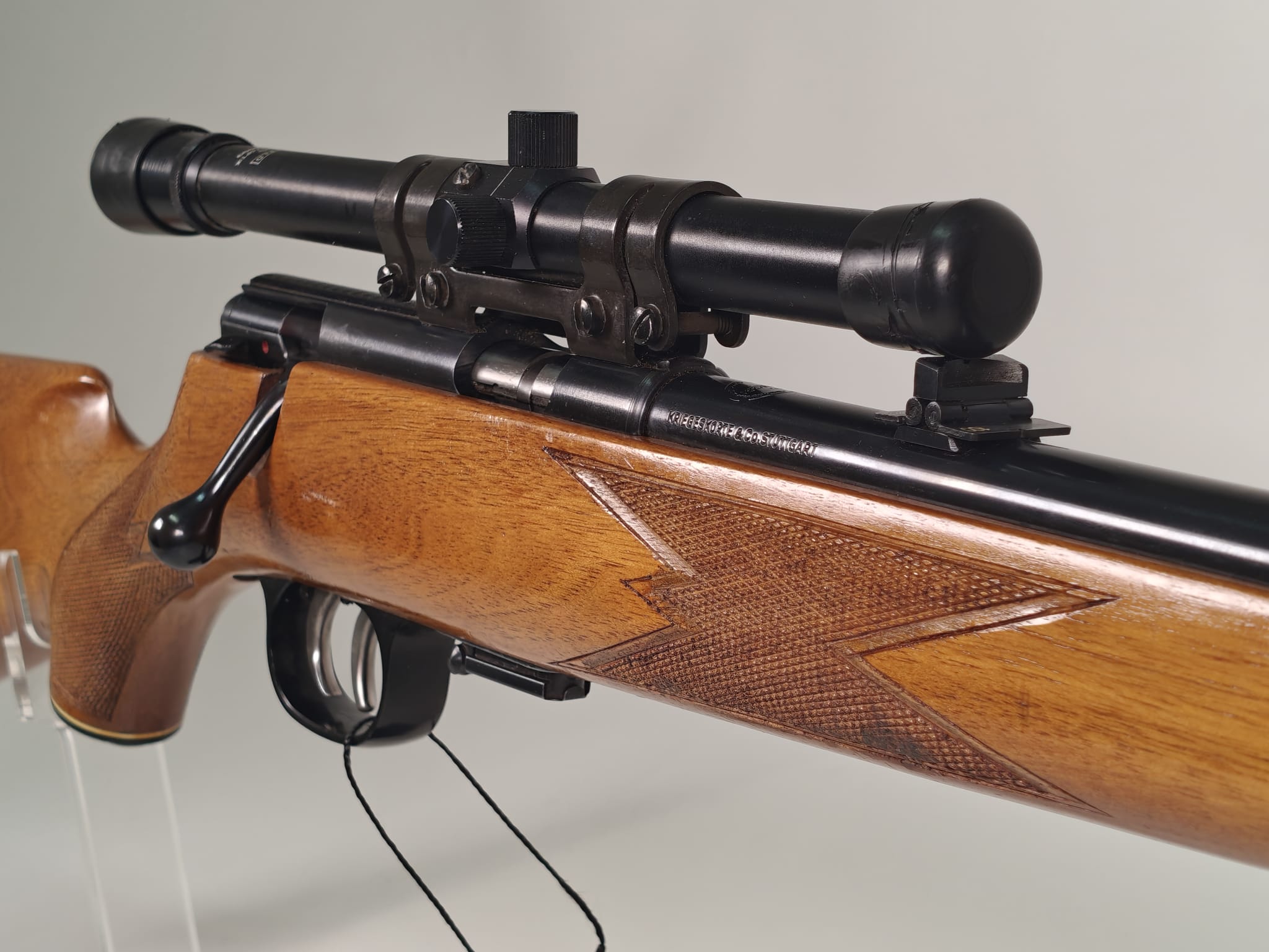 Krico Kleinkaliber-Repetierbüchse .22lr mit Lisenfeld 4x15