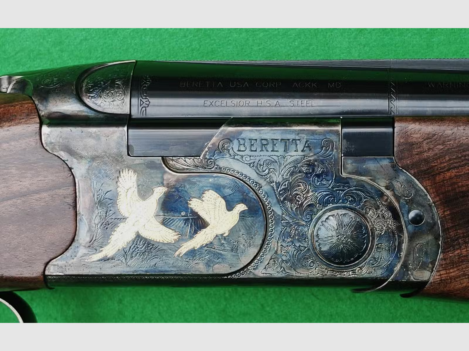 687 Silver Pigeon