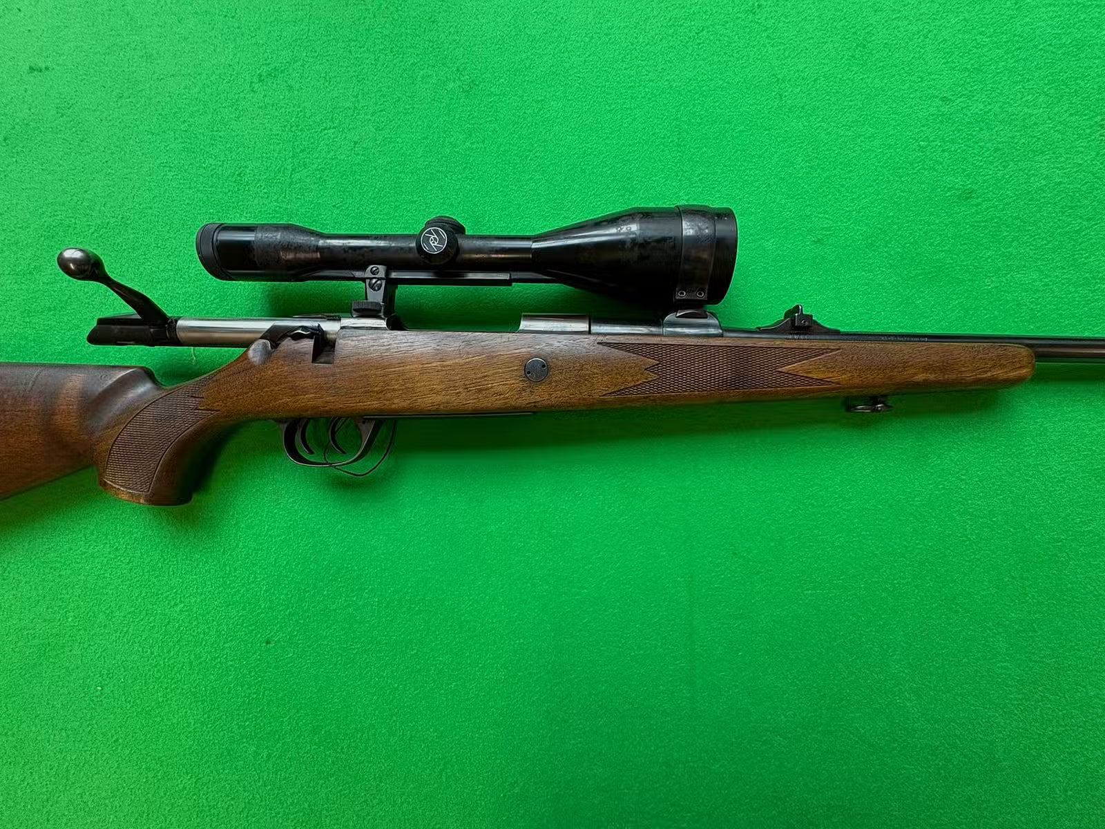 Vohrenbach Titan 2 8x68 S