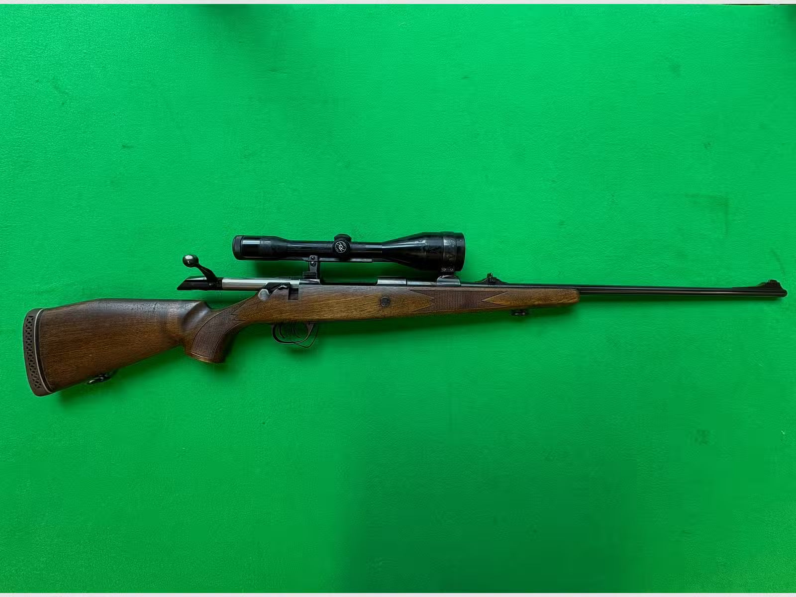 Vohrenbach Titan 2 8x68 S
