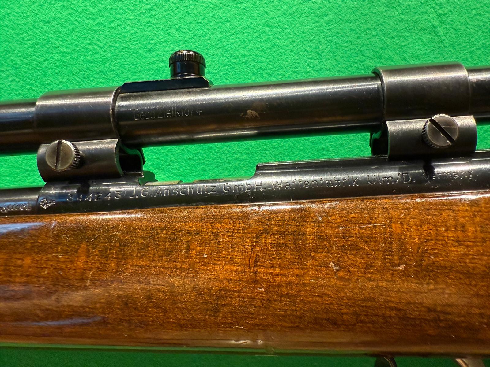 Kleinkaliber-Repetierer in .22lr mit ZF 4x18