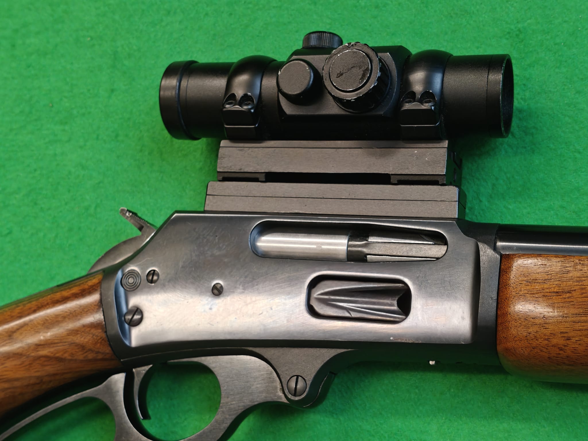 336 CS .30-30Win mit Rotpunktvisier